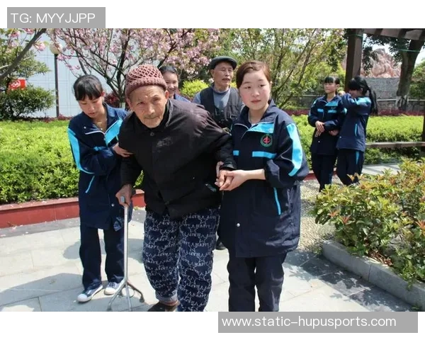 朱云在足球场上的成长之路与未来发展展望